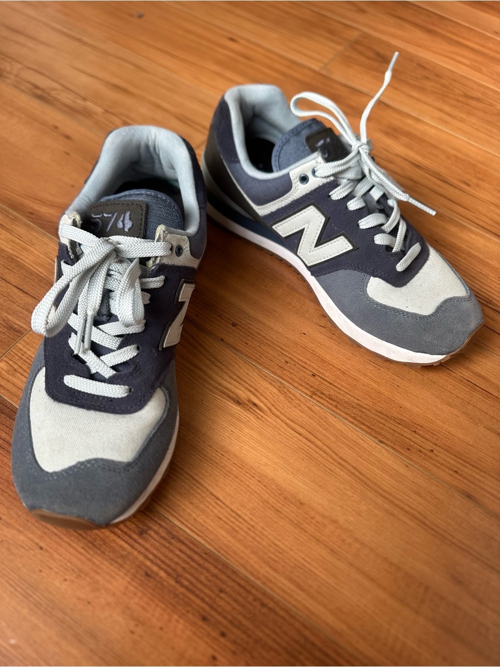 New Balance Men’s Navy and Light Gray Casual Sneakers
